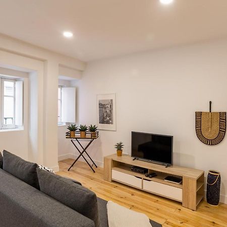 Alfama Chic Penabuquel Apartman Lisboa Kültér fotó