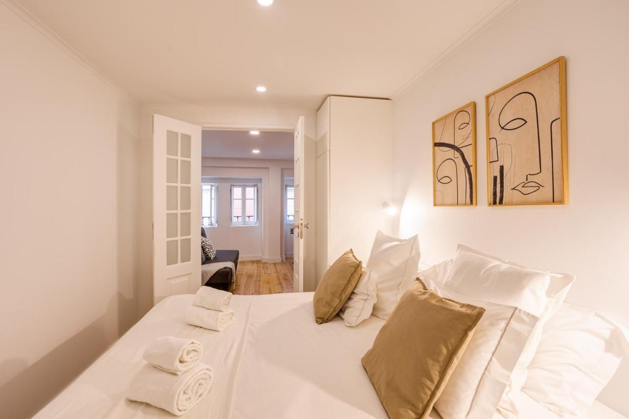 Alfama Chic Penabuquel Apartman Lisboa Kültér fotó