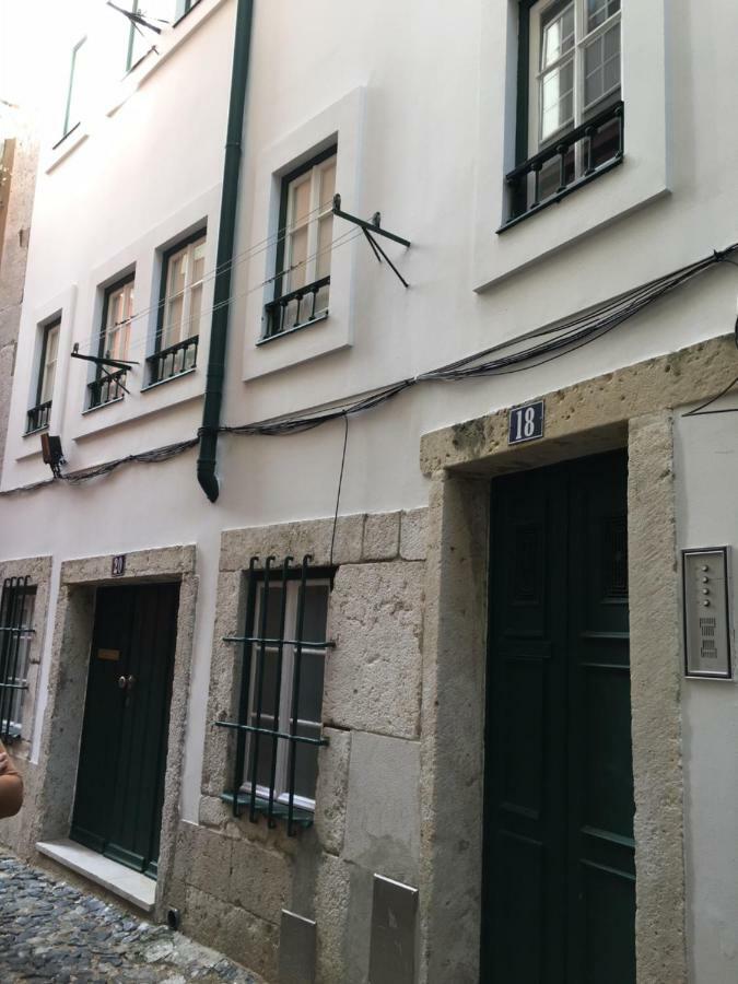 Alfama Chic Penabuquel Apartman Lisboa Kültér fotó